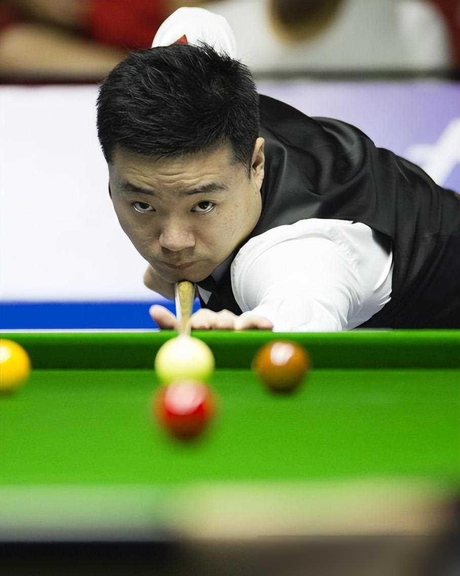 星的代言 星的代言